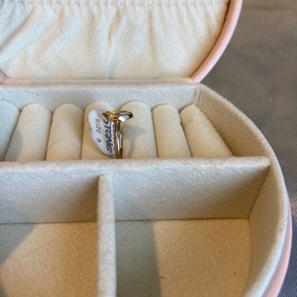 Set of 2 Gold Electroplate Rings with Genuine Gemstones Size 6 & 8 - Picture 10 of 11